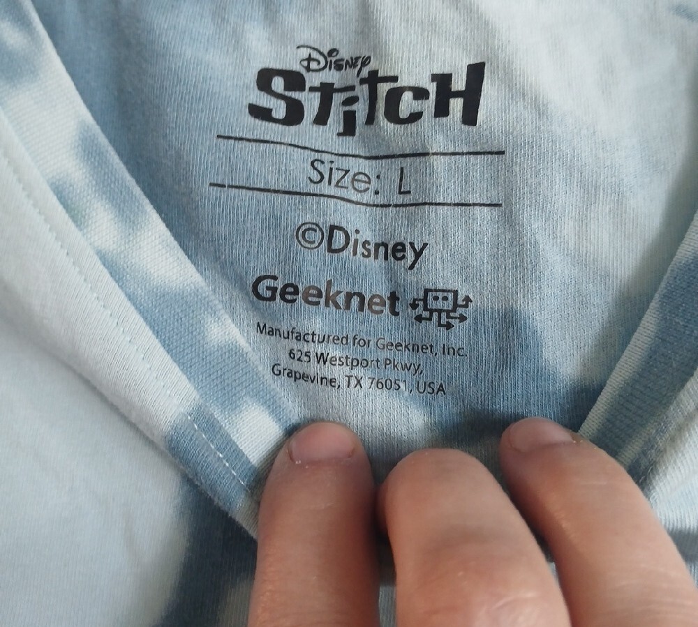 Disney Light Blue Tie-Dye Stitch Surf Tee Womens Size LARGE - Picture 2 of 6